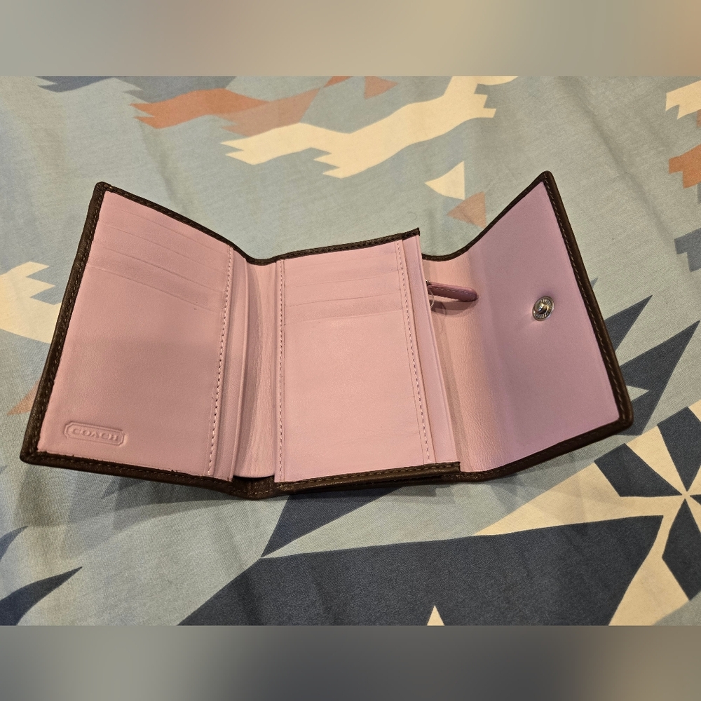 Vintage Coach Wallet Chocolate/Pink - Picture 3 of 13
